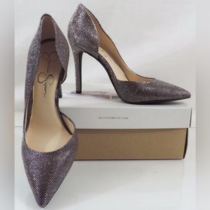 Jessica Simpson Claudette 8/5 Multi
Bronze Glitter Sparkle Pointed Stiletto
Pump